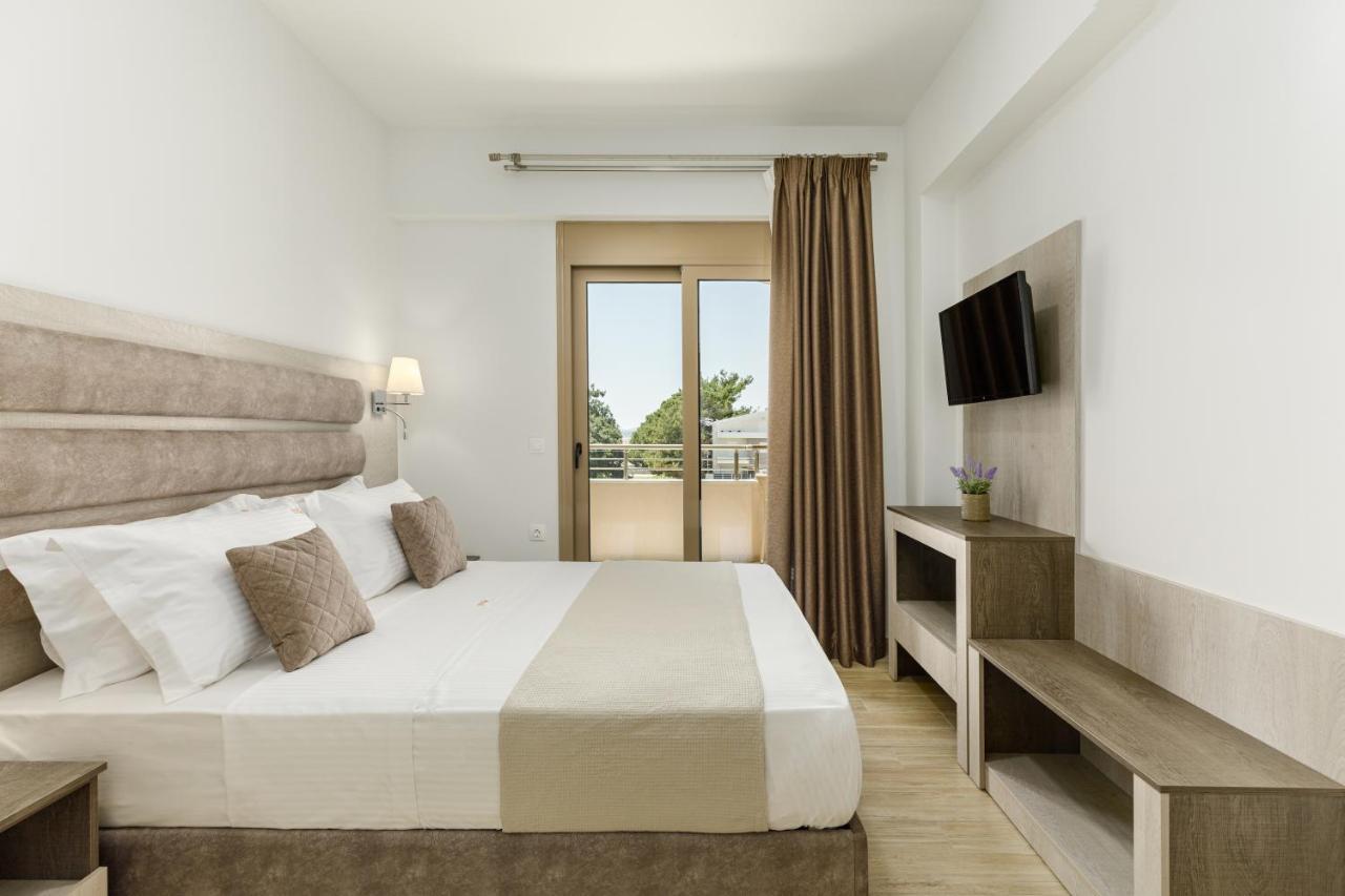 Aria Garden Suites Nikiti  Eksteriør billede