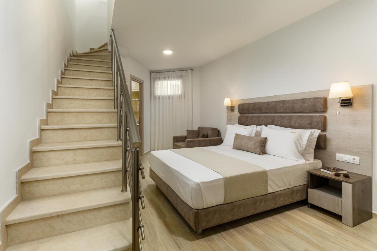 Aria Garden Suites Nikiti  Eksteriør billede