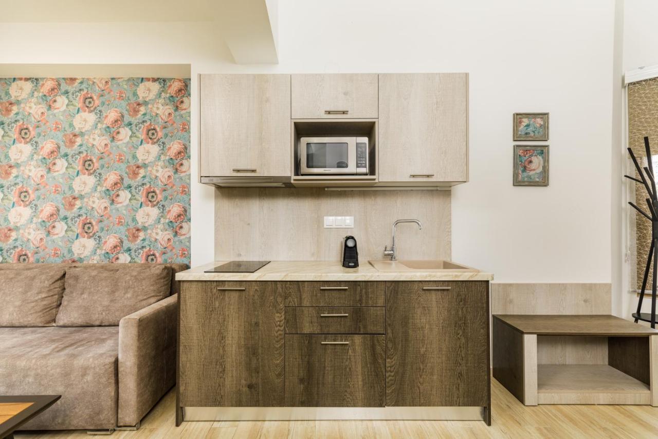 Aria Garden Suites Nikiti  Eksteriør billede