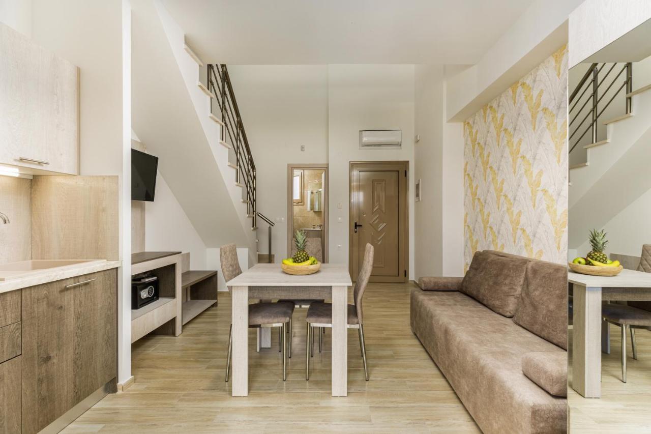 Aria Garden Suites Nikiti  Eksteriør billede