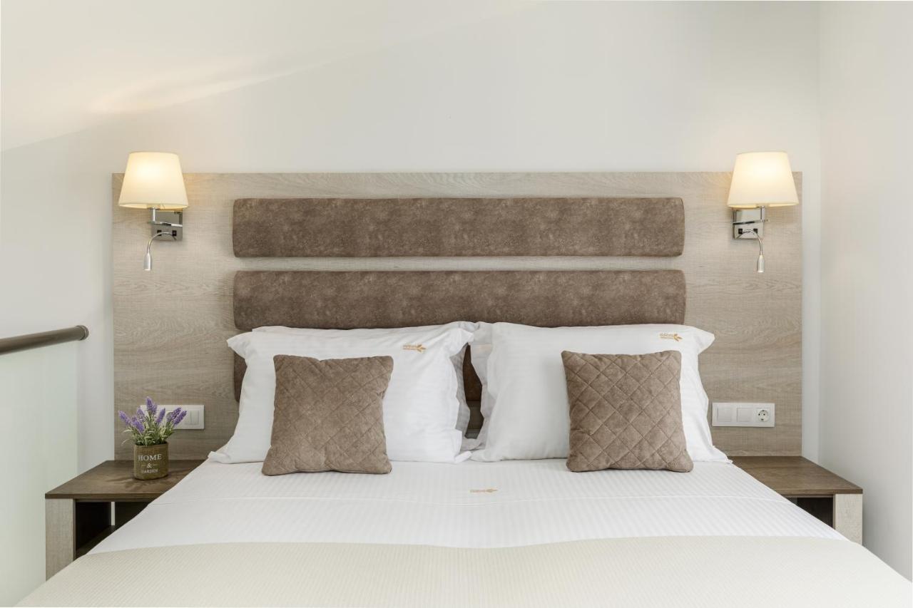 Aria Garden Suites Nikiti  Eksteriør billede